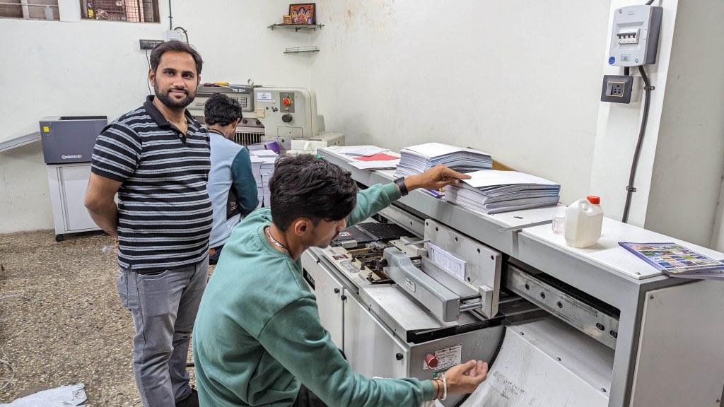 printing technology work in pune - Digital printers focus on book binding in Pune hub